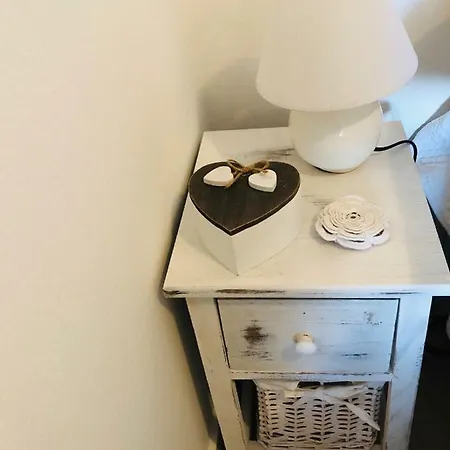 Apartment Molly Lovran